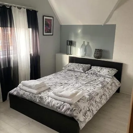 Nyaraló Peasholm Luxury House