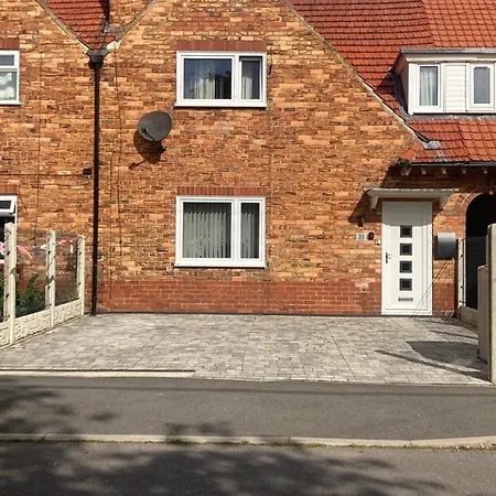 Peasholm Luxury House *