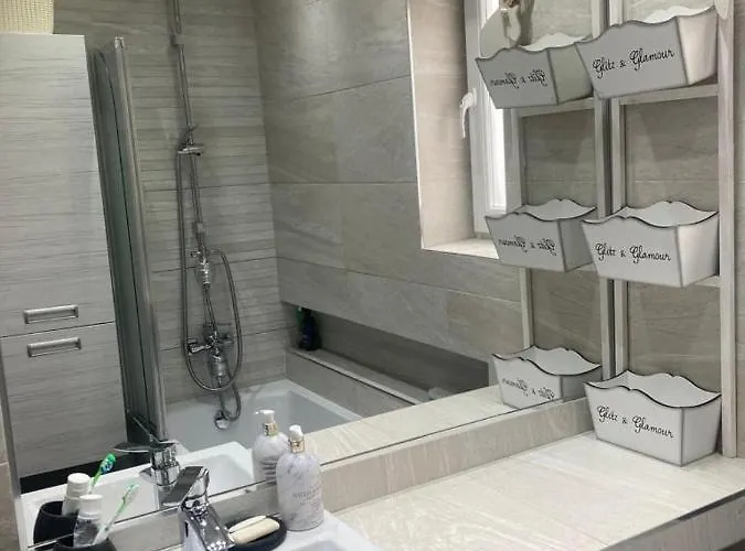 Peasholm Luxury House Nyaraló *